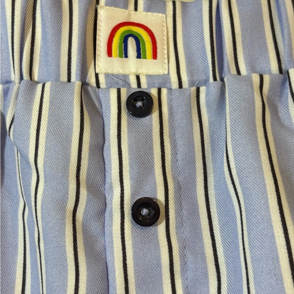 Rae Dunn Women’s Small 2 piece pajama top and shorts white‎ and blue stripes NWT